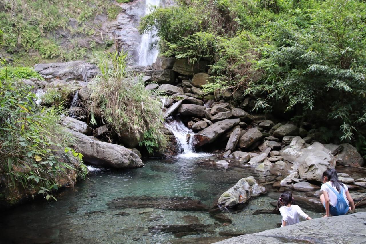 Pu Shi Homestay Yuli Exteriér fotografie